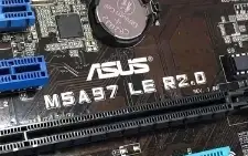 Kit Placa Mãe + Processador + 2 Pentes Memórias (total 8gb)