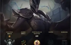 Conta de Colecionador com Kayle Prateada e Corki Ovni