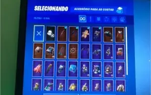 Conta de Fortnite com IKONIK (skin excluisiva)