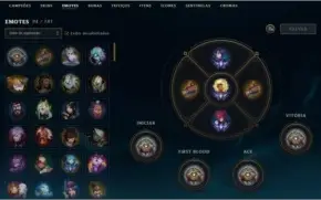 Conta League of Legends com 112 Skins