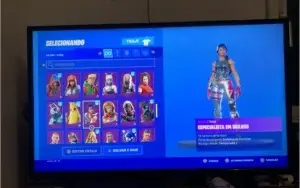 Conta fortnite com todos os passes e skins raras
