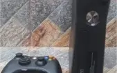 Xbox 360 bloqueado c/ controle & kinect s/ jogos