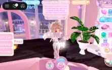 Conta roblox focada em royale high ( Negocio preço)