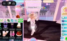 Conta roblox focada em royale high ( Negocio preço)
