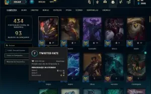 Platina 4 com 145 Champs e 203 Skins ( MAIN MID / JG / SUP )