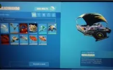 Conta de fortnite com Valquiria e Kelon ken