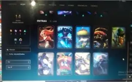 League of legends conta no Prata com skins