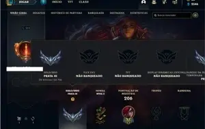 Conta prata 3 com 67 Champs e 38 skins