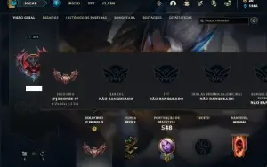 Conta bronze 4 com TODOS os champs e 132 Skins + 8 Prestigio