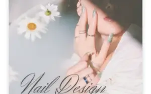 templates editáveis de manicure no Canva: