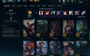Unranked com 40 Champs e 13 Skins + 5 espolios