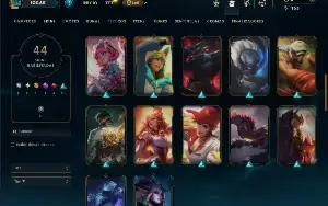 Ouro 4 com 80 Champs e 44 Skins ( ADC / MID / JG )