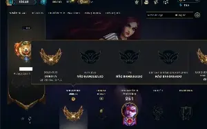 Ouro 4 com 80 Champs e 44 Skins ( ADC / MID / JG )