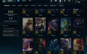 Unranked com 65 Champs e 29 Skins ( MID / JG )