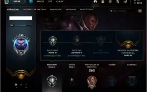 Conta prata 3 com 73 skins e 81 champs