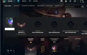 Conta bronze 2 com 25 Champs e 7 Skins + 1 Fragmento de skin