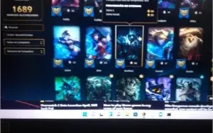 Conta no League of legend 1085 skins