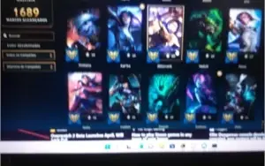Conta no League of legend 1085 skins