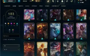 Unranked com TODOS os champs e 183 Skins + 2500 RP