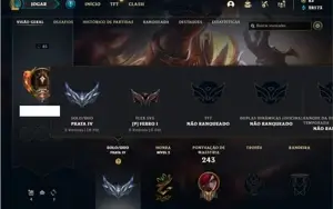 Conta prata 4 com 76 Champs e 25 Skins + 3 Vitoriosas