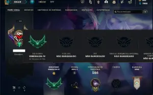 Esmeralda 4 com TODOS os champs e 449 Skins ( ADC / TOP )