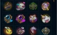 Conta no league of legends, ouro iv com skins