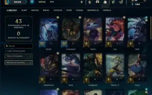 Platina 4 com 40 Champs e 8 Skins