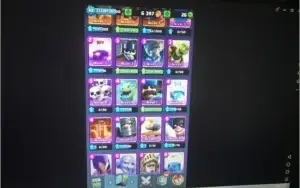 Clash royale arena 11 com 12 lendárias