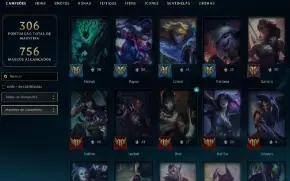 Unranked com 130 Champs e 158 Skins ( MAIN ADC )