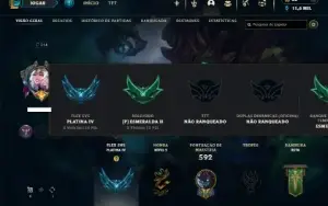 Esmeralda 2 com TODOS os champs e 344 Skins + 8 Vitoriosas
