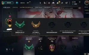 Esmeralda 4 com 70 Champs e 39 Skins + 1 Fragmento