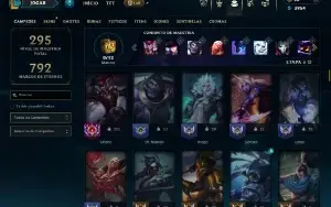 Unranked com 115 Champs e 117 Skins ( JG / MID )