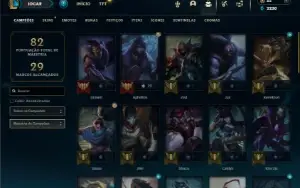 Platina 3 com 45 Champs e 14 Skins