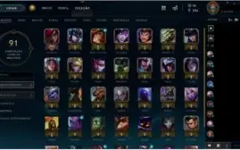 Conta Lol com várias Skins Lendárias.