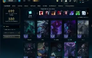 Platina 1 com TODOS os champs e 441 Skins ( JG / MID / TOP )