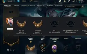 Conta ouro 4 com 53 Champs e 47 Skins
