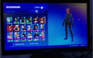 CONTA FORTNITE - 400 EARNINGS + 7KPR + 180 SKINS