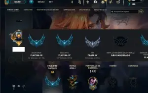 Platina 3 com 80 Champs e 69 Skins + 22 Espolios