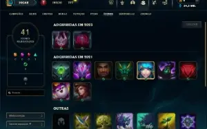 Mestre com 35 Champs e 3 Skins + 12 Fragmentos