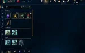 Unranked com 30 Champs e 5 Skins + 5 Espolios