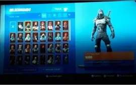 Conta Fortnite com mais de 50 Skins e Salve o Mundo