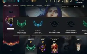 Esmeralda 1 com TODOS os Champs e 257 Skins ( JG / MID ADC )