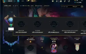 Unranked com TODOS os champs e 249 Skins ( MAIN ADC )