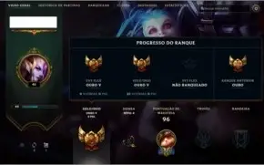 CONTA OURO V, 32 CAMPEÕES, 6 SKINS E BORDA GOLD.