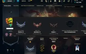 Prata 4 com TODOS os champs e 159 Skins + 7 Vitoriosas