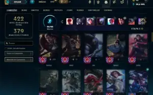 Esmeralda 4 com 70 Champs e 67 Skins (TOP / MID)