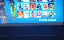 Fortinite 61 Skins 3 Clubes +7 Anos  De Jogo