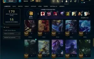 Unranked com 50 Champs e 20 Skins