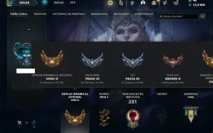 Conta prata 3 com 135 Champs e 89 Skins + 6 Vitoriosas