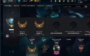 Ouro 4 com 120 Champs e 123 skins + 7 Vitoriosas ( JG / TOP)